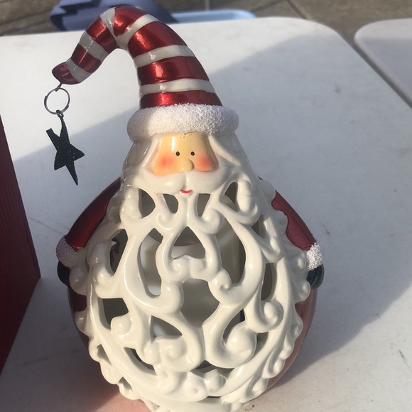 Santa - Picture 2 of 4